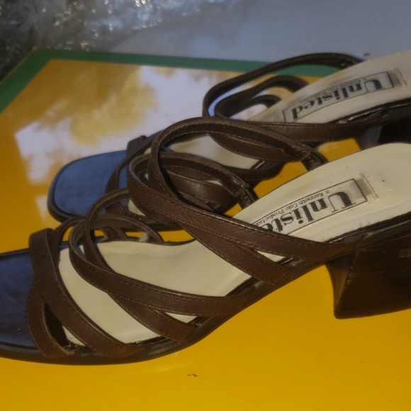 UNLISTED BLACK STRAPPY SHOES SIZE 8 - Picture 5 of 5